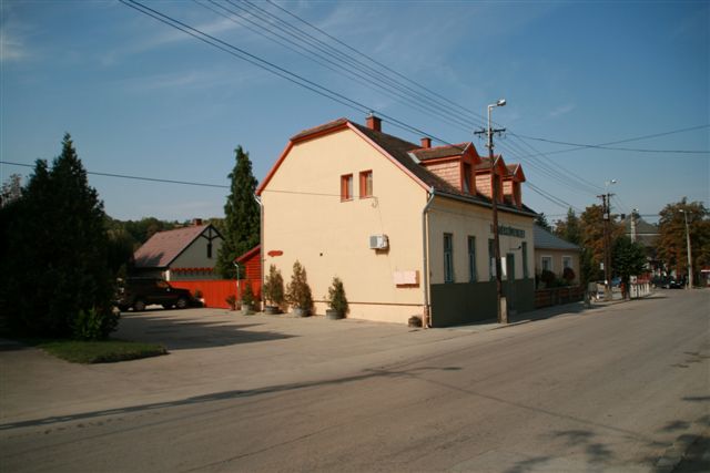 http://www.jagen-in-ungarn.at/media/galerie/Hirschbrunft (36).jpg